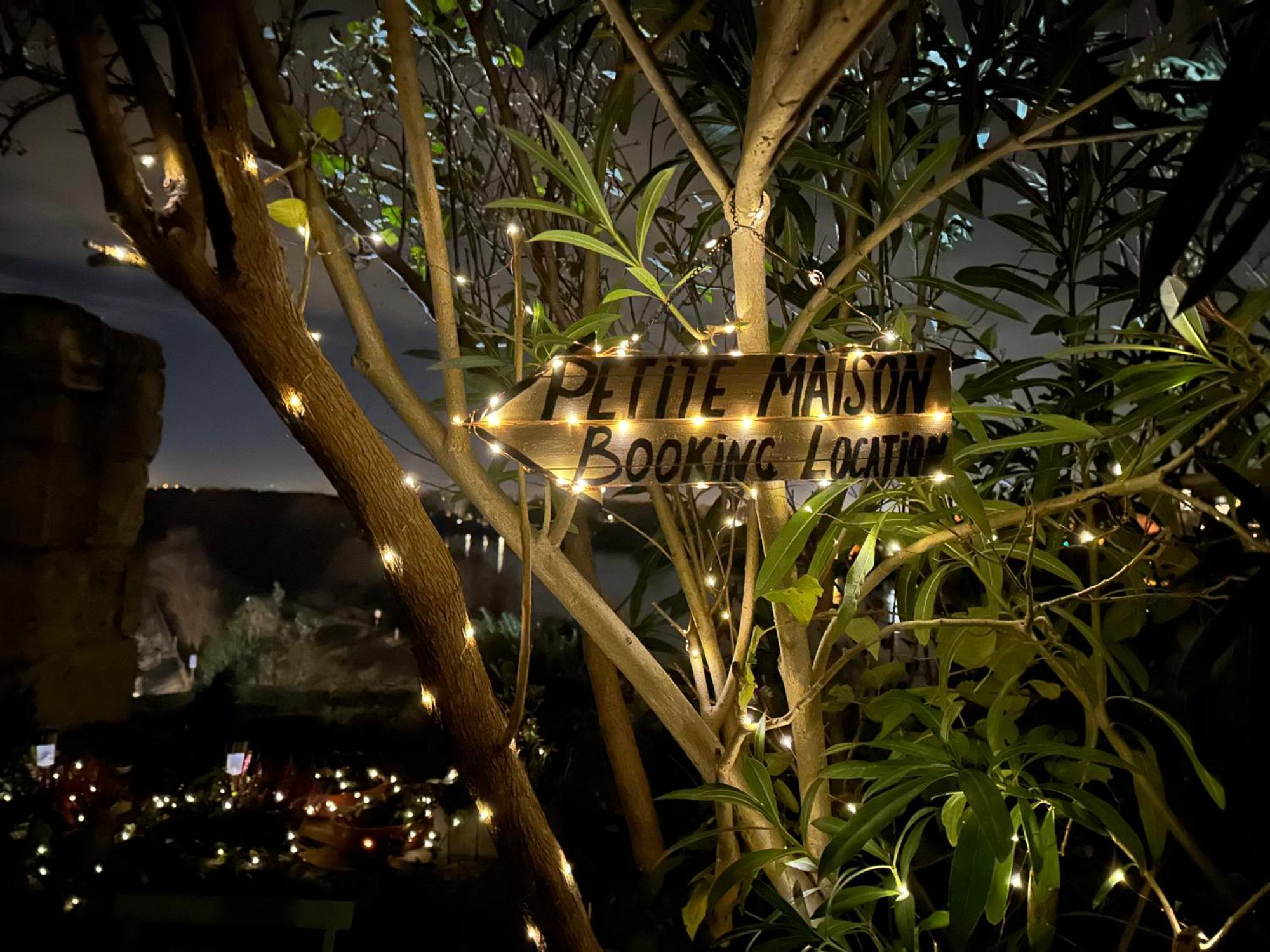 Сasa de vacaciones Charmante Petite Maison Avec Vue Panoramique, En Centre Historique, Proche D'avignon, Ancienne, Renovee, Climatisee, Terrasse, Parking Public Gratuit Villeneuve-lès-Avignon